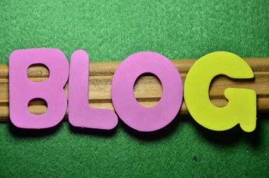 bir soyut kelime blogda