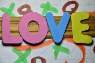 bir soyut üzerinde kelime aşk