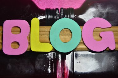 bir soyut kelime blogda 