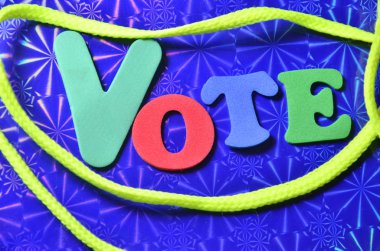 renkli bir arka plan üzerinde kelime oy