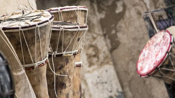 Essaouria Maroko Září 2017 Africké Drums Djembe Visel Mimo Dílnu — Stock fotografie