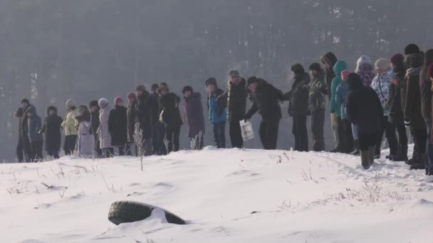 Levande Försvarskedja Ensamma Berget Kushtau Offentliga Åtgärder För Att Skydda — Stockvideo