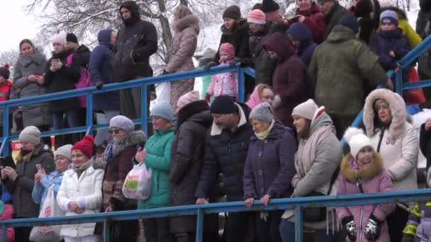 Курорт Красноусольск Минеральные Источники Праздник Крещения Господня Богоявленское Купание — стоковое видео