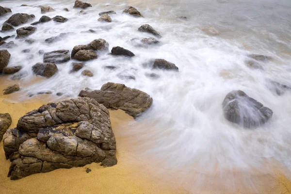 Las Olas Agua Las Rocas Playa —  Fotos de Stock