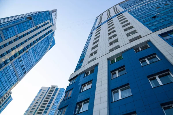 St Petersburg yeni modern evler