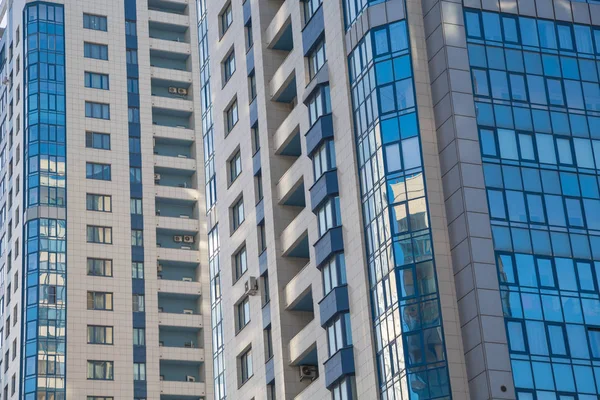St Petersburg yeni modern evler