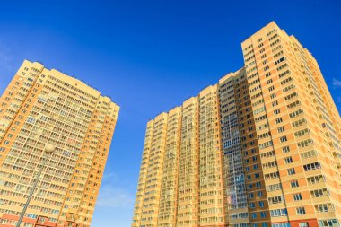 St Petersburg yeni modern evler