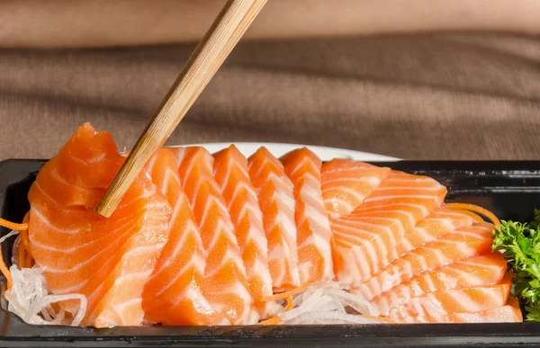 Comida japonesa sashimi rebanada cruda salmón — Foto de Stock