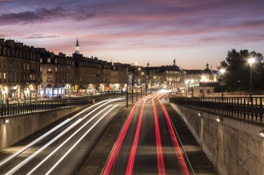 Bir gece Bordeaux. Fransa 2019..