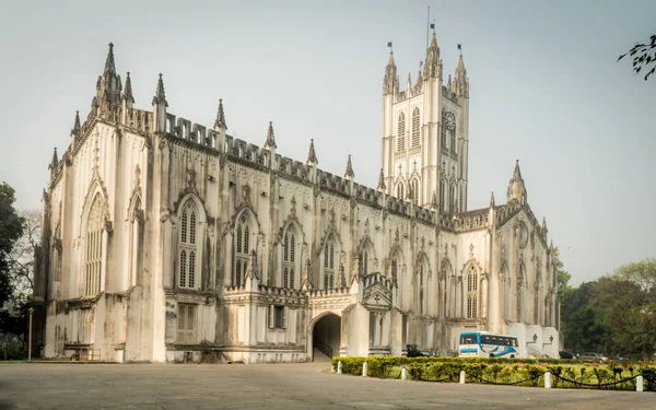 Maidan Kolkata Västbengalen Mars 2018 Vidvinkel Saint Paul Cathedral Solig — Stockfoto