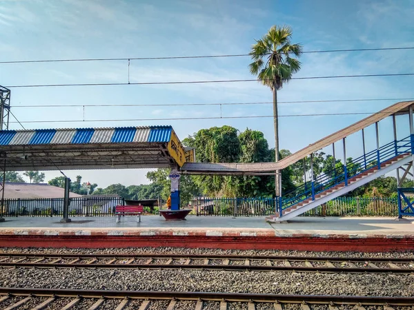 West Bengal Indien Dezember 2019 Ein Indischer Bahnsteig Station Einem — Stockfoto