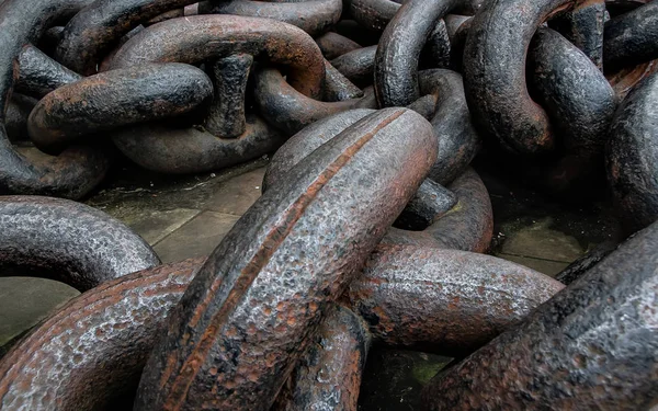 Large Partially Rusted Eyes Huge Ship Chain — Stock Photo, Image