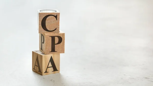 Куча Тремя Деревянными Кубиками Буквы Cpa Означающие Cost Action Acquisition — стоковое фото