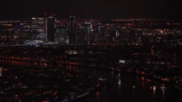 London United Kingdom February 2019 Αεροφωτογραφία Φωτισμένων Ουρανοξυστών Στην Οικονομική — Αρχείο Βίντεο