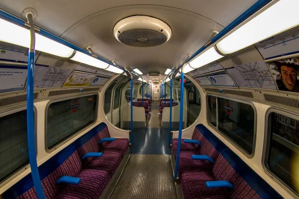 Londres Reino Unido Abril 2007 Interior Del Tren Línea Victoria — Foto de Stock