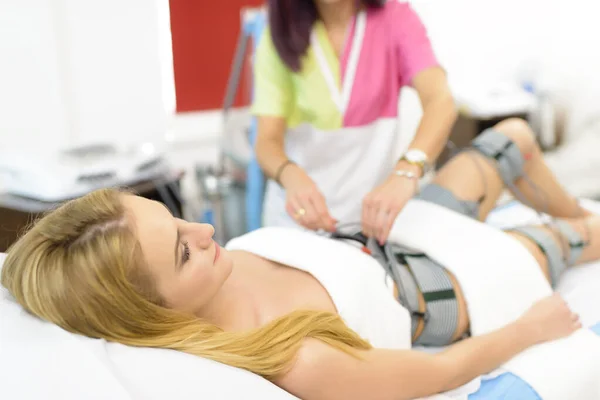 Beautiful Woman getting Electrostimulation Therapy — Stock Photo, Image