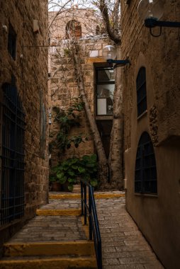 İsrail 'deki tel aviv' de eski bir taş turist caddesi.