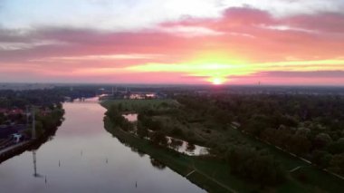 Wrocaw Oder Nehri günbatımı