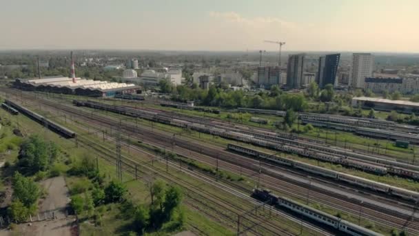 Züge Industriegebiet — Stockvideo