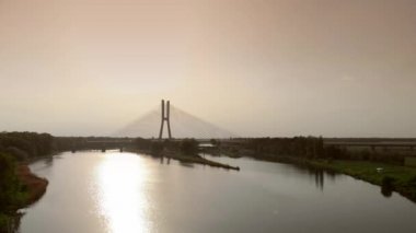 Wrocaw Oder Nehri günbatımı