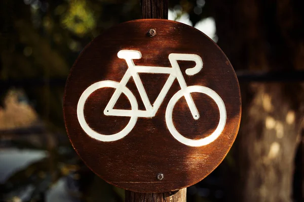Bike Label Wood Board Parks — Stock Photo, Image