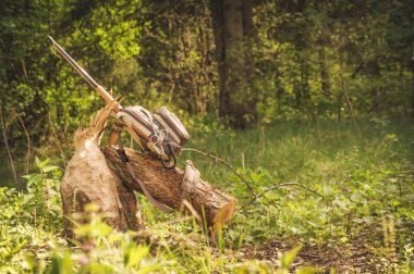 Bir tenkara ile balıkçılık. Dişli Balık tutma.
