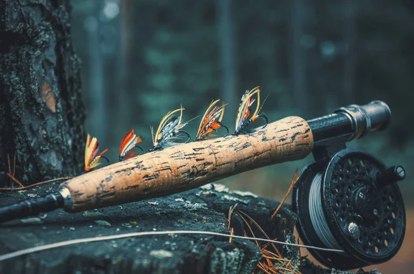 Mosche per la pesca al salmone. Attrezzi da pesca a mosca . — Foto Stock