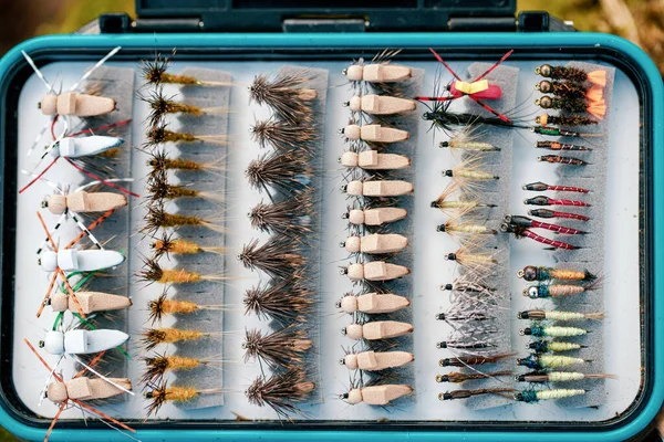 Caja Con Moscas Pesca Con Mosca —  Fotos de Stock