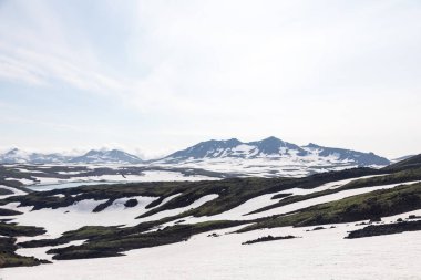 Kamçatka Yarımadası, Rusya. Gorely yanardağının yamaçlarından manzaralar.