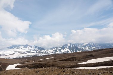 Kamçatka Yarımadası, Rusya. Gorely yanardağının yamaçlarından manzaralar.