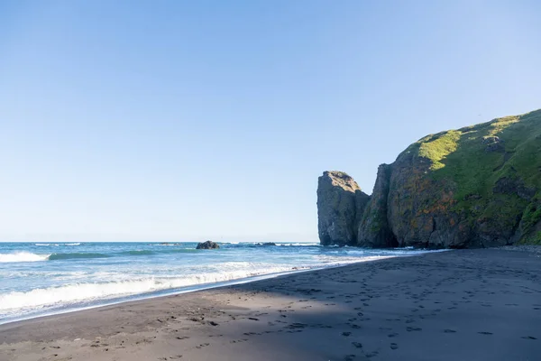 Wild Beach Made Volcanic Sand Pacific Ocean Kamchatka Peninsula Russia — Stock Photo, Image