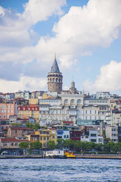 Galatská Tower Istambulu moře pohled Panorama letní den — Stock fotografie