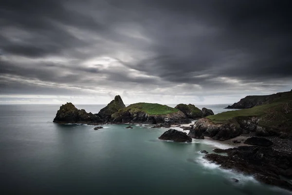 Kynance Cove Cornwall — Stok fotoğraf