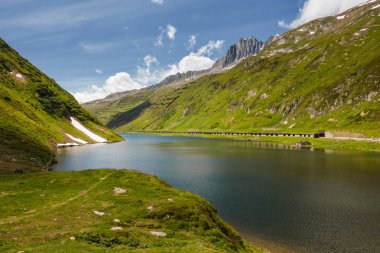 Oberalppass, İsviçre Oberalpsee görünümünü