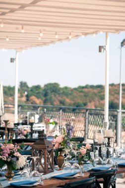 Düğün ya da olay dekorasyon Kur, açık havada, yaz saati