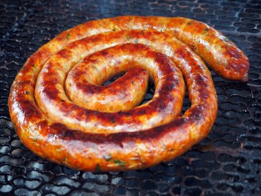 Otantik ev yapımı Kuzey Tayland sosis