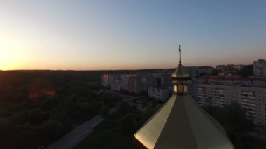 Lviv, Ukrayna inşa Kilisesi'nin havadan görünümü.