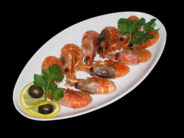 Bir tabak izole edilmiş karides.