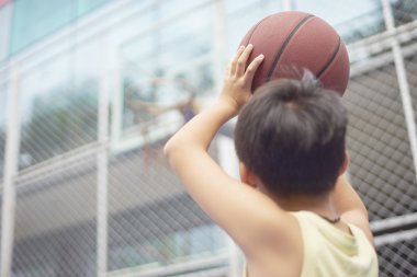 basketbol çekim pratik çocuk