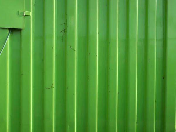 Recipiente verde grama brilhante — Fotografia de Stock