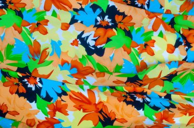 Kadın kazak. Kısa, genellikle belden yukarı, kadın giyim.