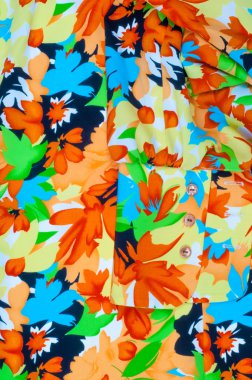 Kadın kazak. Kısa, genellikle belden yukarı, kadın giyim.