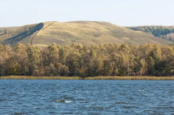 Rusland Tatarstan Kama Rivier Val Meerkleurig Vallen Gebladerte Langs Een — Stockfoto