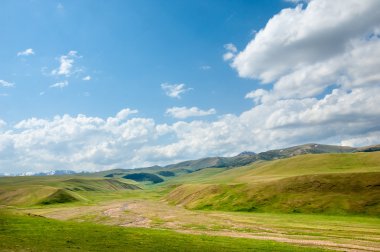 dağ, dağ, tepe. Kazakistan. Tien Shan. Takma Yaylası