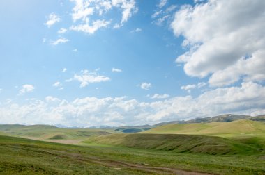 dağ, dağ, tepe. Kazakistan. Tien Shan. Takma Yaylası