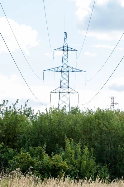 Деталь Электрического Столба Против Голубого Неба Электрический Столб Высокого Напряжения — стоковое фото