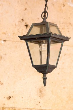 Doku, arka plan. Cova fener cam Abajur altında