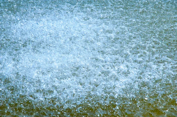 Textur Hintergrund Wasserspritzer Aus Einem Brunnen Der Flüssigkeitsstrahl Aus Dem — Stockfoto