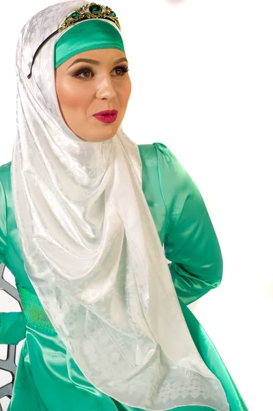 Hijab Islamitische Hoofddoek Voor Vrouwen Algemene Kleding Verbergt Figuur Polsen — Stockfoto