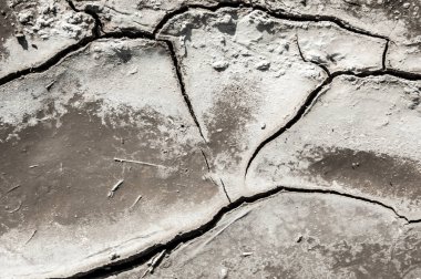 Çatlaklar zemin dokusuna. Dünya parlak güneşin altında kırık